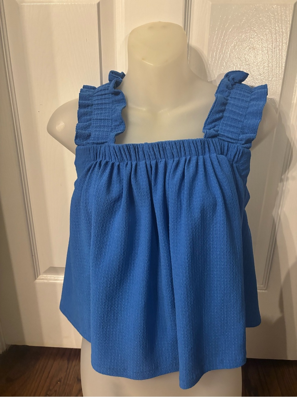 vestique Blue Ruffled Strap Square Neck Tank Top